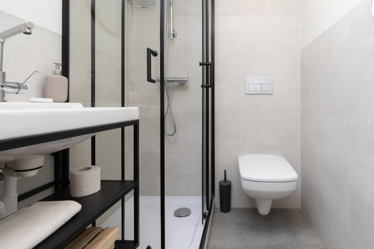 Nad Motlawa Apartamenty Seredynskiego By Noclegi Renters กดัญสก์ ภายนอก รูปภาพ